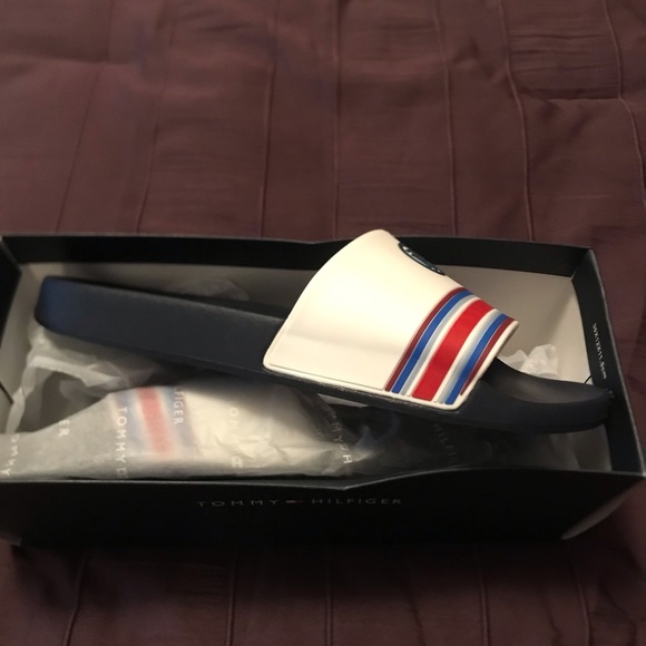 Tommy Hilfiger Slides - Picture 3 of 6